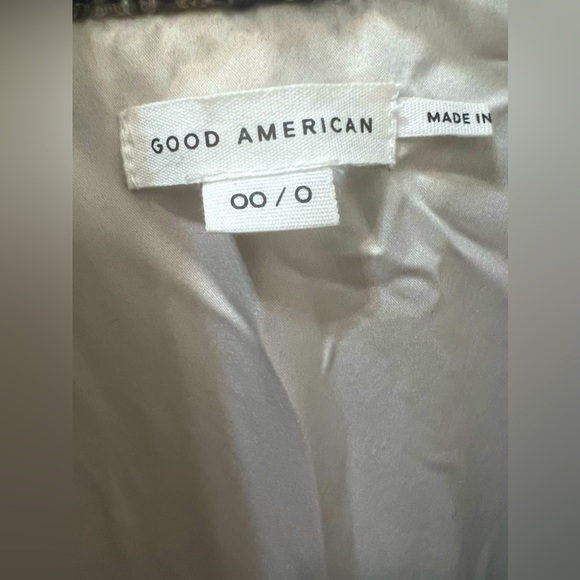 Good American Plaid Oversized Thick Wool Shacket - Picture 4 of 11